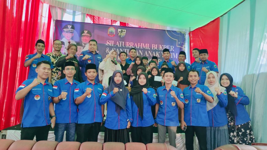 Gelar Bukber dan Santunan, KNPI Deklarasi Dukung Program Egi Syaiful