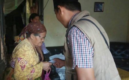 Aksi Humanis, Pokdarwis Way Tebing Ceppa Salurkan Santunan Langsung Ke Rumah Warga Taman Baru