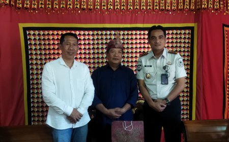 Lestarikan Adat Lampung, Kalapas Kalianda Lanjutkan Silaturahmi ke Lamban Khanggal Marga Ratu Keratuan Menangsi