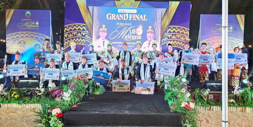 Maura & Rizky Resmi Sandang Mahkota Muli Mekhanai Lampung Selatan 2026