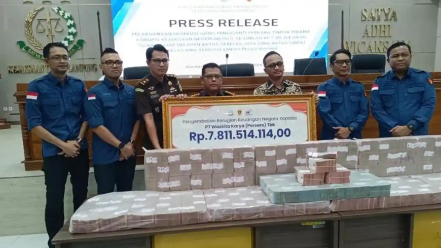 Gunung Uang Rp7,8 Miliar di Kejati, Hasil Korupsi Tol Lampung Akhirnya Pulang ke Negara