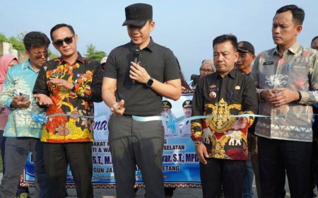 Bupati Egi Resmikan Jalan Lubuk Dalam-Way Urang, Penantian 28 Tahun Warga Kalianda Terbayar