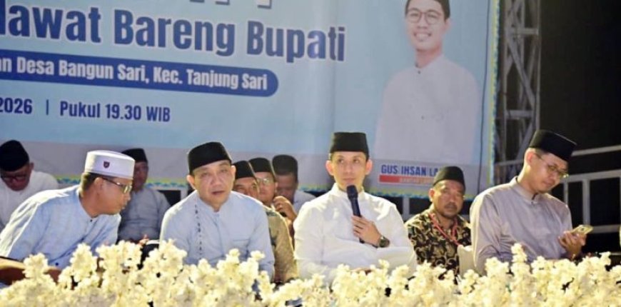Ribuan Jemaah Tumpah Ruah, Bupati Egi Bagi-Bagi Hadiah Umrah di Acara 'Shobat'