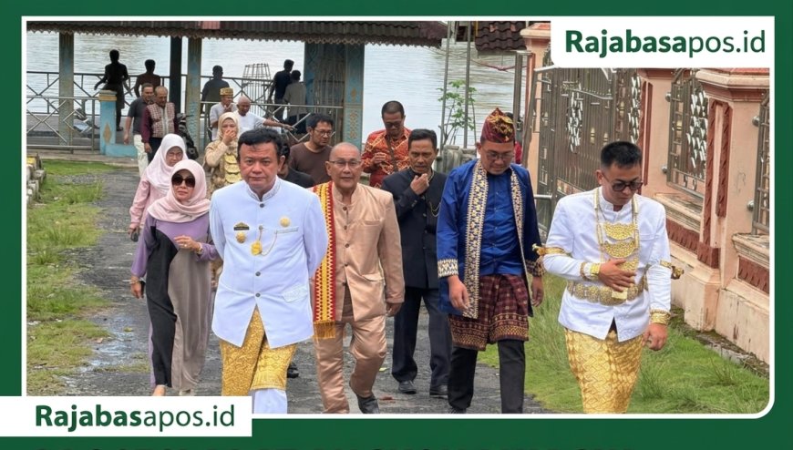Prosesi Adat Angkon Muaghi Persatukan Marga Balaw dan Marga Suai Umpu di Menggala