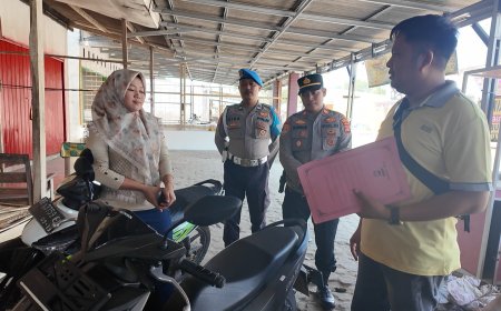 Motor Curian Diantar Langsung Polisi, Tangis Bahagia Ibu Penjual Buah Pecah di Lampung Selatan