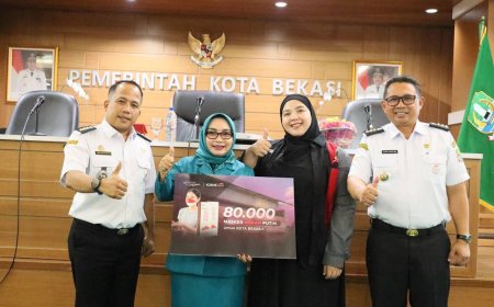 Darurat Abu Vulkanik, TP PKK Kota Bekasi Gelontorkan 80.000 Masker Merah Putih untuk Warga
