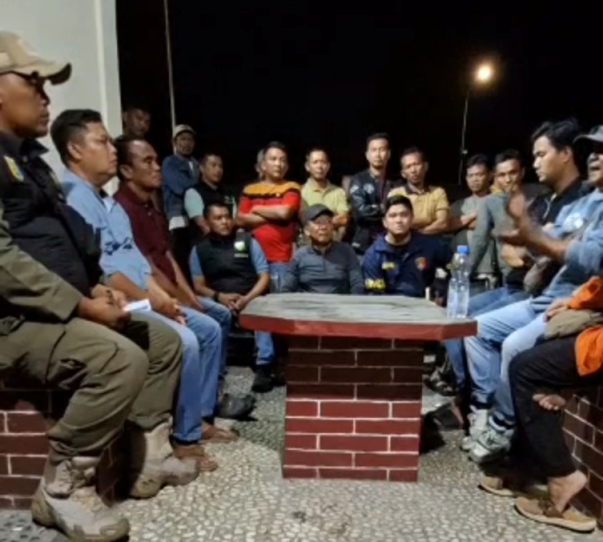 Truk Pengangkut Padi Lampung Tertahan, Distributor Ngamuk
