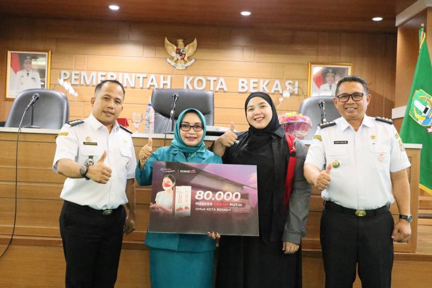 Darurat Abu Vulkanik, TP PKK Kota Bekasi Gelontorkan 80.000 Masker Merah Putih untuk Warga